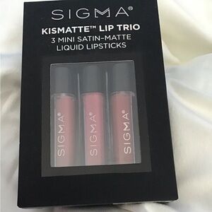NIB 💝 Gift Idea Sigma Beauty Mini Satin-Matte Lipstick Trio - Rosy Hues